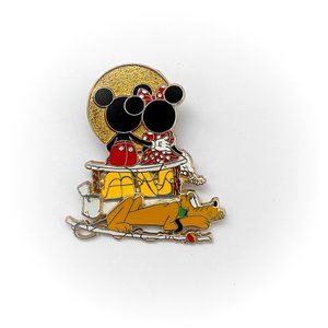 Disney Pin - Mickey Mouse & Minnie Mouse & Pluto